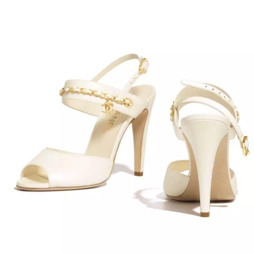 CHANEL Cream Peep-Toe Heels with Gold Chain - Picture 16 of 16